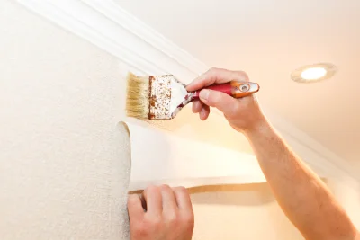 Pose de papier peint à Fléty — revêtements muraux et toiles de verre